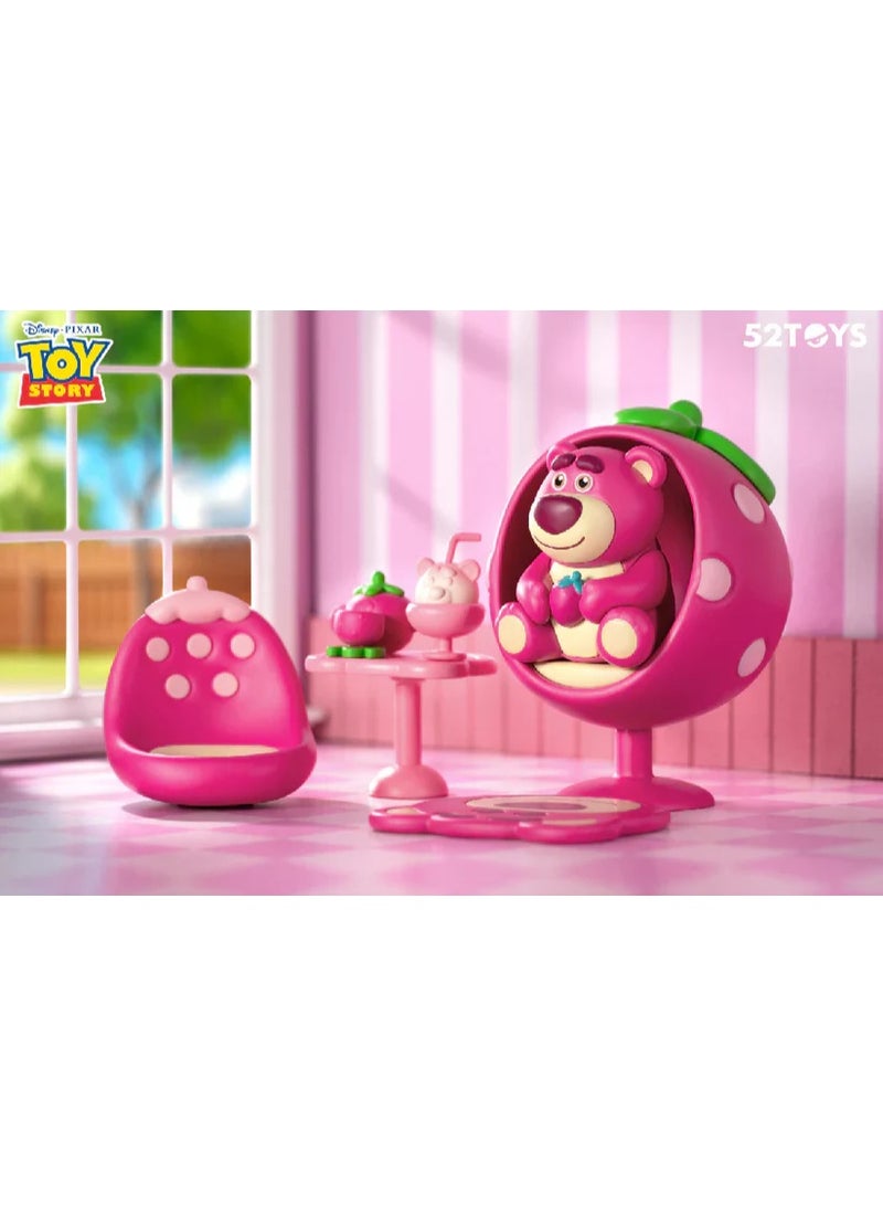 52TOYS صندوق مفاجآت: ديزني توي ستوري - غرفة لوتسو، قطعة واحدة عشوائية، مجموعة ألعاب مشهد اصنعها بنفسك - Image 3